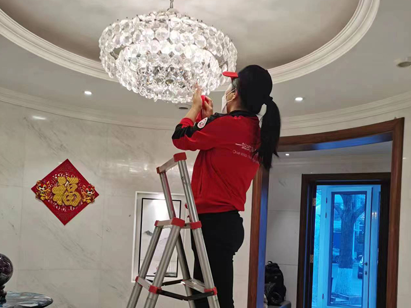 水晶燈清洗的步驟是什么？